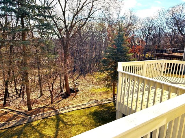 2235 Baihly Hills Drive SW, Rochester, MN 55902