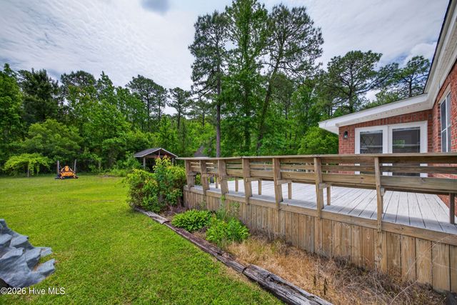 575 Island Creek Road, Rocky Point, NC 28457
