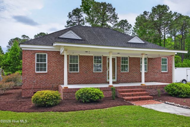 575 Island Creek Road, Rocky Point, NC 28457