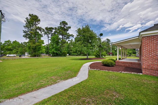 575 Island Creek Road, Rocky Point, NC 28457