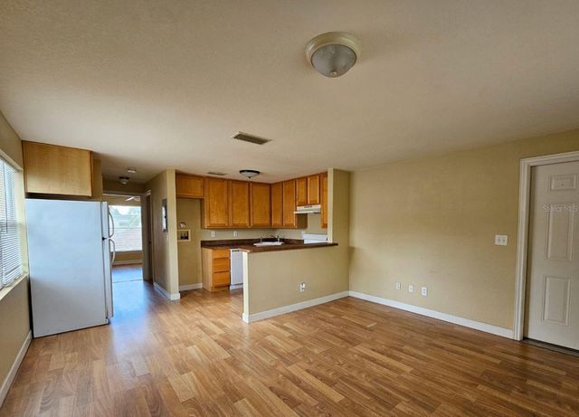117 N EVERGREEN AVENUE 201, Clearwater, FL 33755