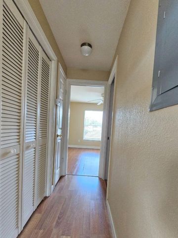 117 N EVERGREEN AVENUE 201, Clearwater, FL 33755