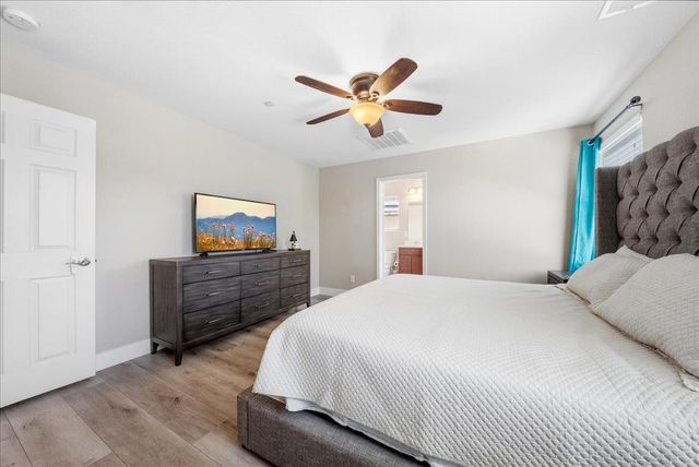 4325 Gentry Way, Rocklin, CA 95677