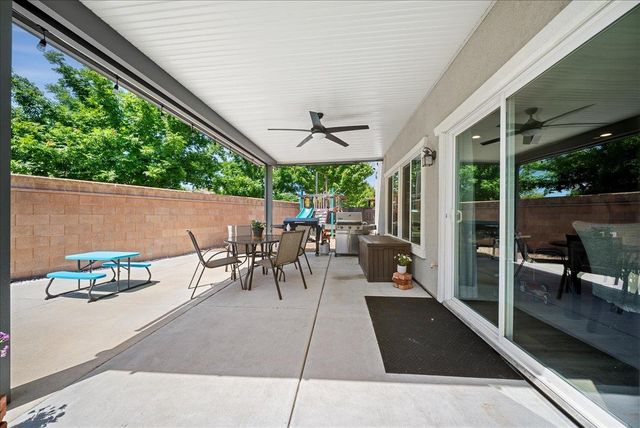 4325 Gentry Way, Rocklin, CA 95677