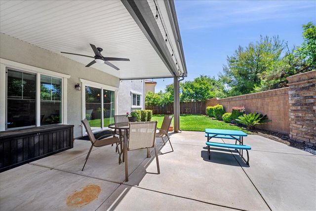 4325 Gentry Way, Rocklin, CA 95677