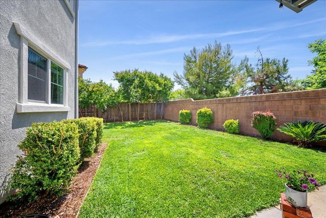 4325 Gentry Way, Rocklin, CA 95677