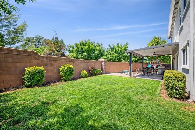 4325 Gentry Way, Rocklin, CA 95677