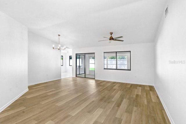 4949 PLEASANT HOLLOW TRAIL 211, Lakeland, FL 33811