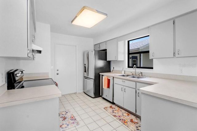 4949 PLEASANT HOLLOW TRAIL 211, Lakeland, FL 33811