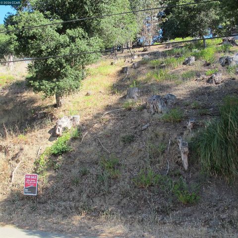 0000 Woodrow Drive, Oakland, CA 94611