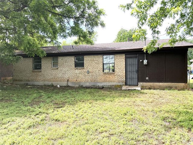 1500 McDonald Drive, Midwest City, OK 73130