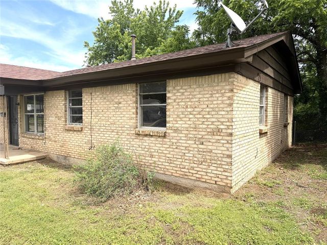 1500 McDonald Drive, Midwest City, OK 73130