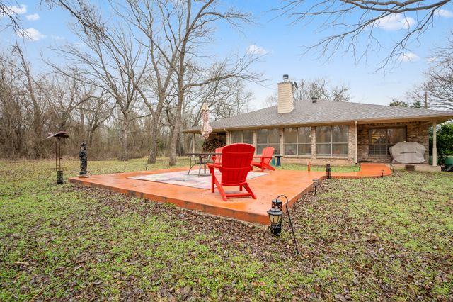 12213 Rolling Oaks Drive, Whitney, TX 76692