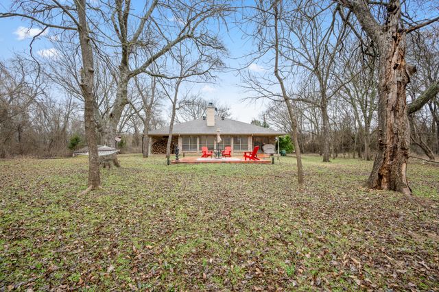 12213 Rolling Oaks Drive, Whitney, TX 76692
