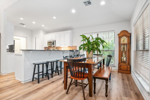 12213 Rolling Oaks Drive, Whitney, TX 76692