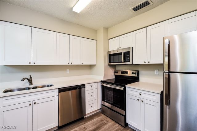 18608 Sebring RD, Fort Myers, FL 33967