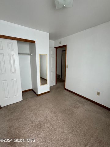 460 Washington Avenue 4, Albany, NY 12203