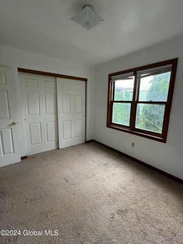 460 Washington Avenue 4, Albany, NY 12203