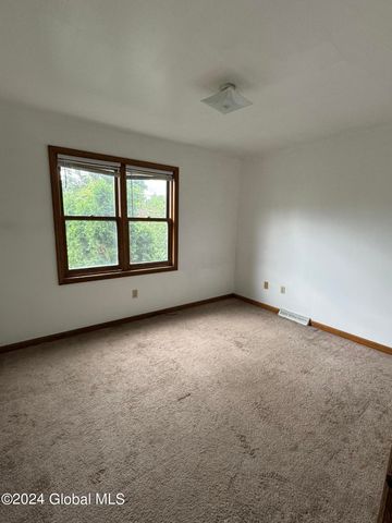 460 Washington Avenue 4, Albany, NY 12203