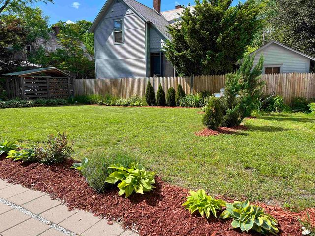 111 Central Street, Brattleboro, VT 05301