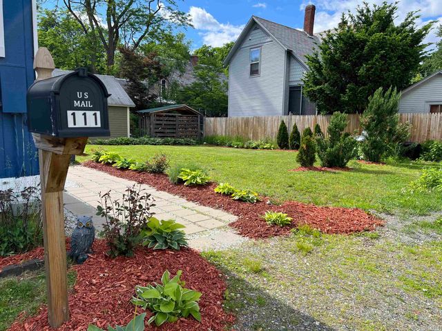 111 Central Street, Brattleboro, VT 05301