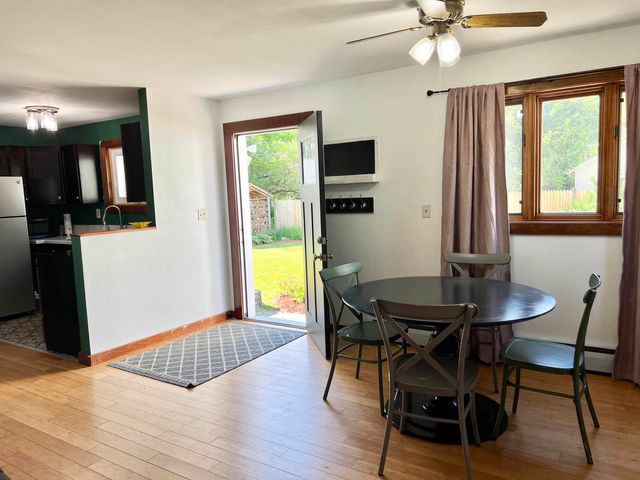111 Central Street, Brattleboro, VT 05301