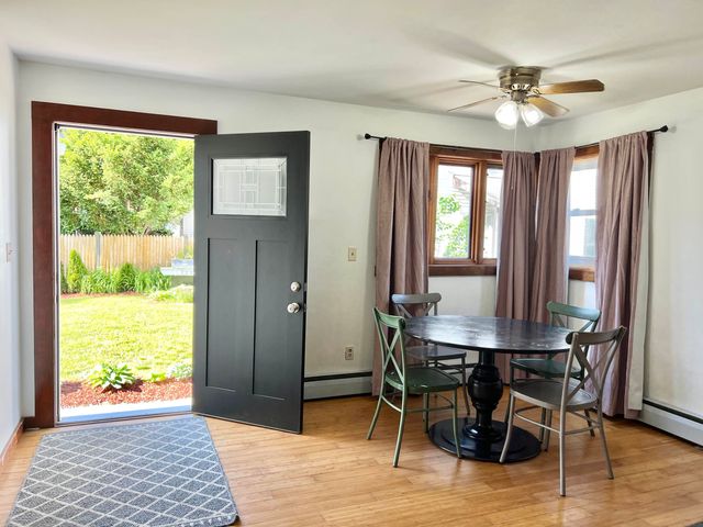 111 Central Street, Brattleboro, VT 05301