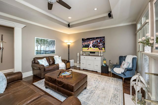 6 Piney Lane, Little Rock, AR 72223