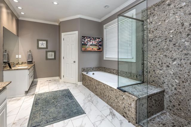 6 Piney Lane, Little Rock, AR 72223