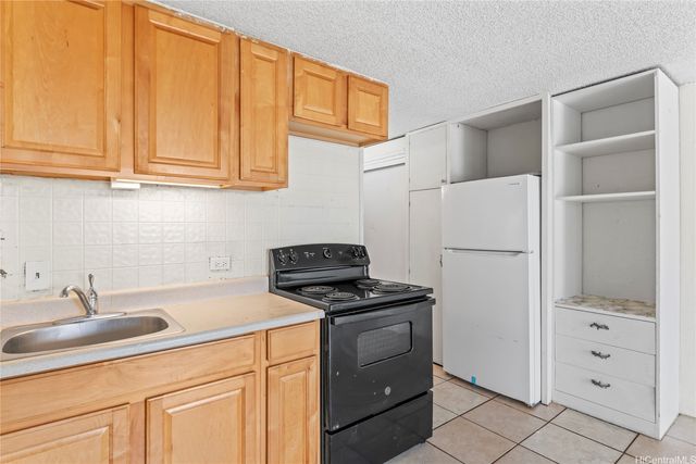 85-175 Farrington Highway C221, Waianae, HI 96792