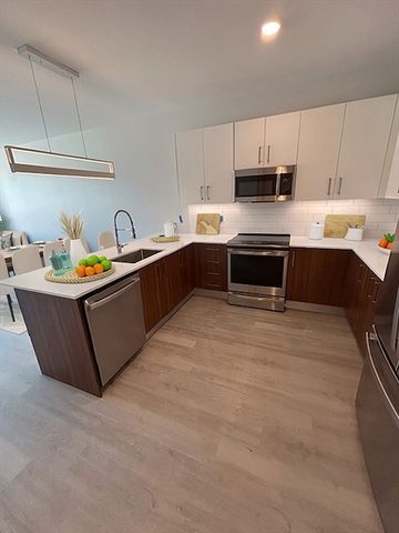 148 Old Post Road 220, Sharon, MA 02067