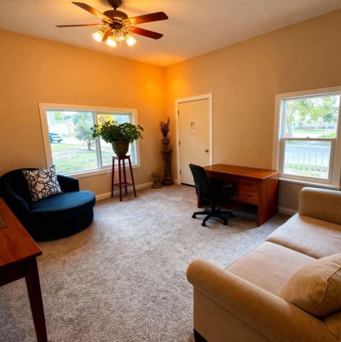 129 S 8TH Street, Council Bluffs, IA 51501