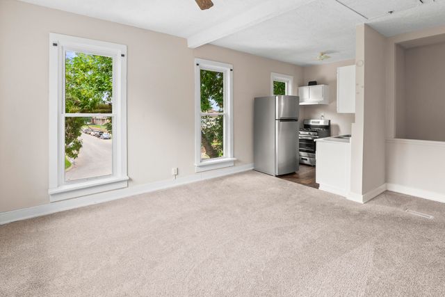 129 S 8TH Street, Council Bluffs, IA 51501