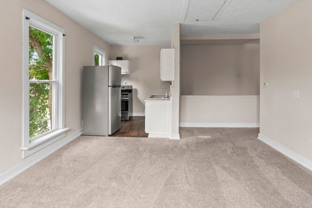 129 S 8TH Street, Council Bluffs, IA 51501