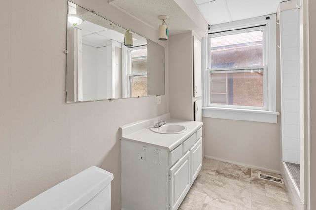 129 S 8TH Street, Council Bluffs, IA 51501