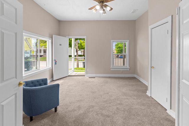 129 S 8TH Street, Council Bluffs, IA 51501