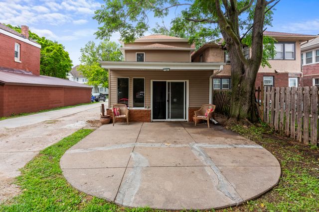 129 S 8TH Street, Council Bluffs, IA 51501