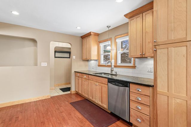 4420 Arthur Street NE, Columbia Heights, MN 55421