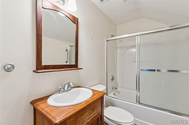 917 Oak Glen Manor Court, Kirkwood, MO 63122