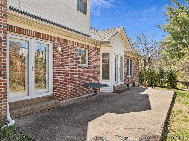 917 Oak Glen Manor Court, Kirkwood, MO 63122