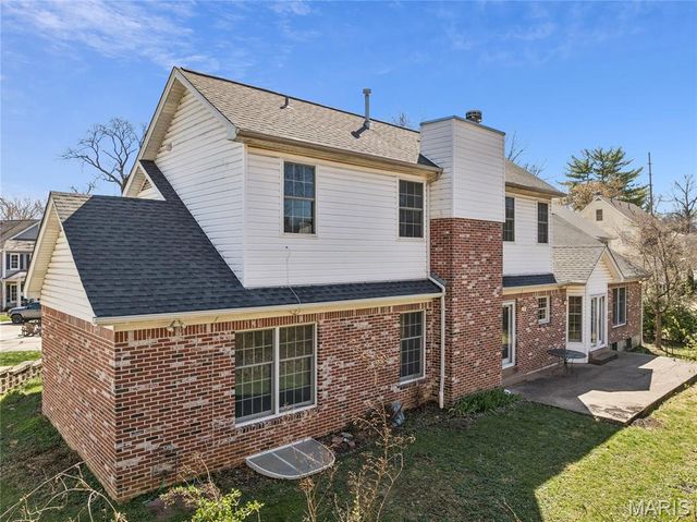 917 Oak Glen Manor Court, Kirkwood, MO 63122