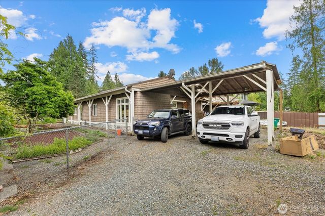10024 228th Pl SE, Woodinville, WA 98077