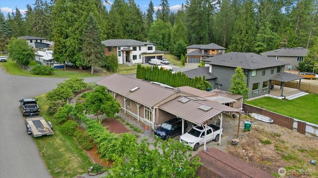 10024 228th Pl SE, Woodinville, WA 98077