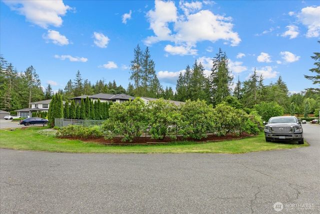 10024 228th Pl SE, Woodinville, WA 98077