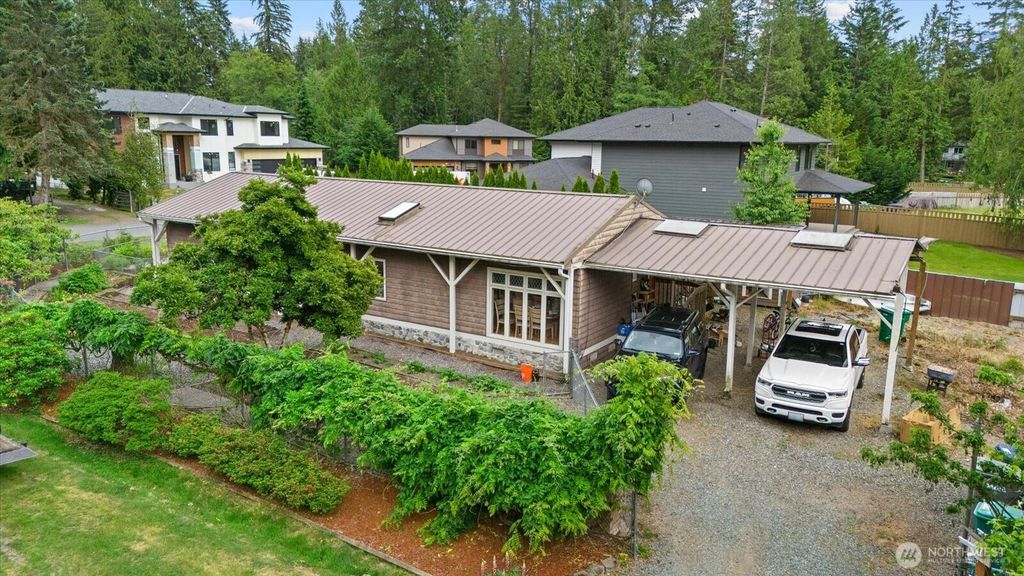 10024 228th Pl SE, Woodinville, WA 98077