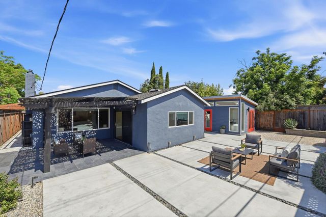 2740 Lucena Drive, San Jose, CA 95132