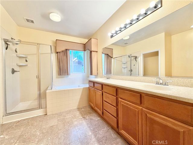 31165 Hidden Lake Road, Murrieta, CA 92563