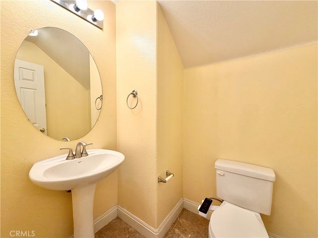 31165 Hidden Lake Road, Murrieta, CA 92563