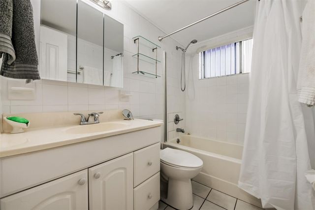 2625 STATE ROAD 590 2714, Clearwater, FL 33759