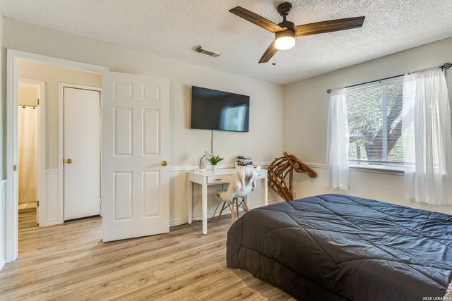 313 PR 6430, Hondo, TX 78861